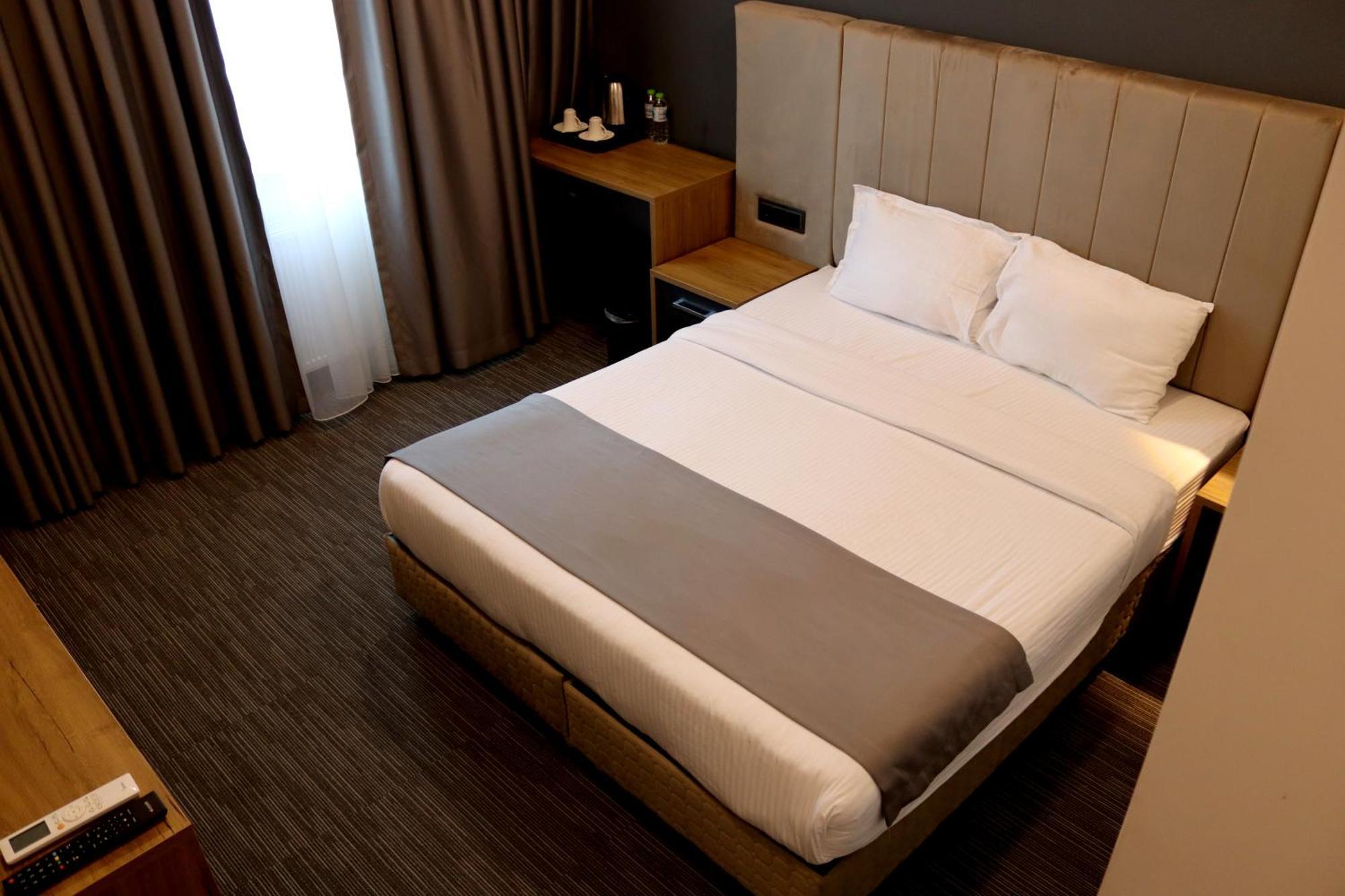 Home Plus Hotel 이스탄불 외부 사진