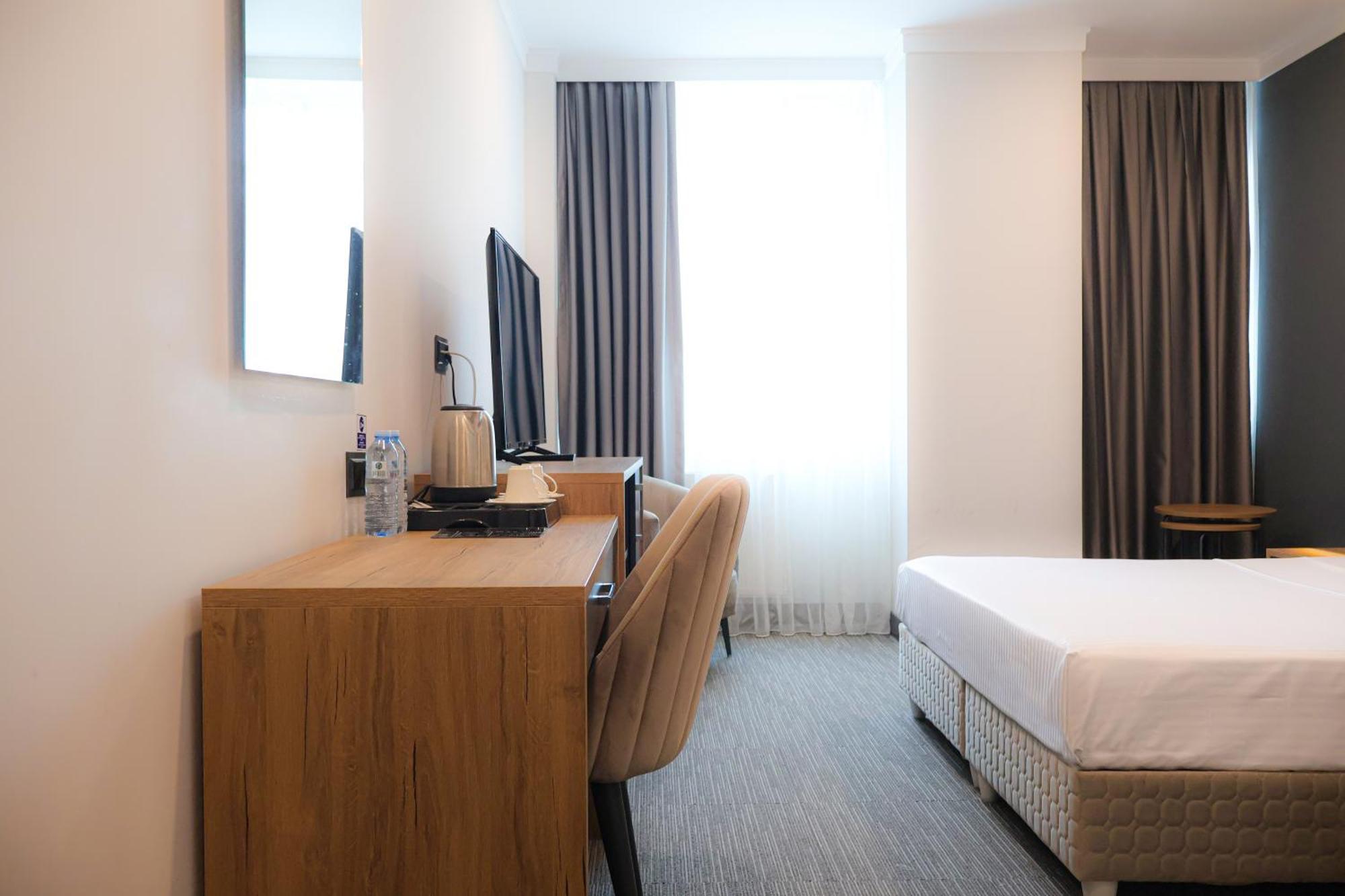 Home Plus Hotel 이스탄불 외부 사진